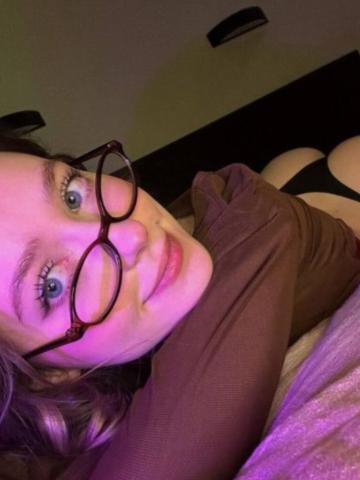 Айжан Эскорт Красотка фото 2